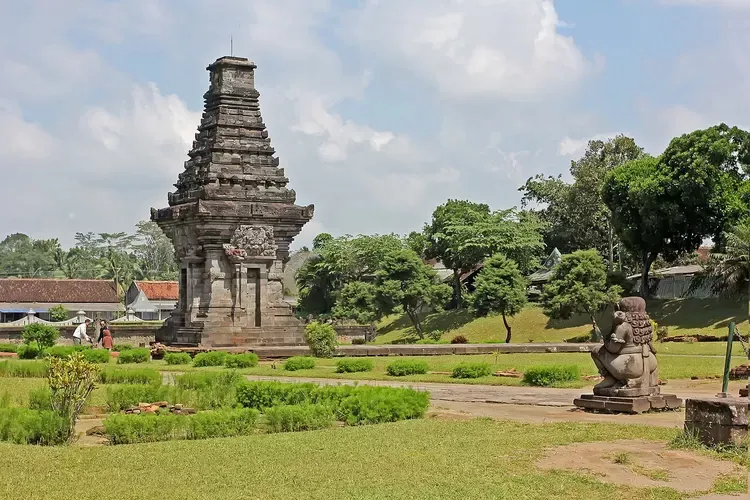 Sejarah Panjang Kerajaan Kediri di Jawa Timur