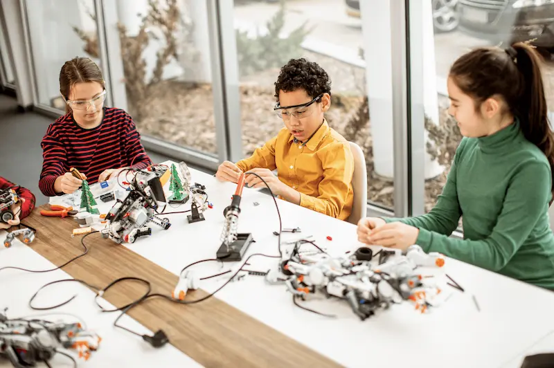Perkembangan Robotika dalam Dunia Pendidikan Anak